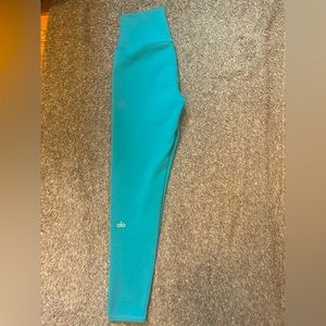 BABY BLUE ALO Yoga leggings XS